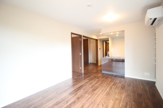 グランドメゾン等々力レジデンスの居間・リビング