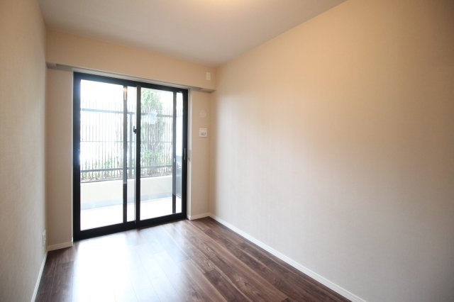 グランドメゾン等々力レジデンスの洋室