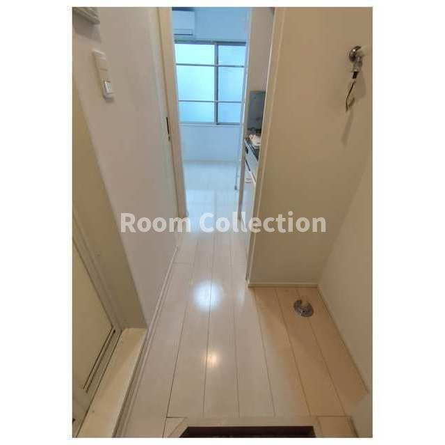 メゾンクレールの玄関