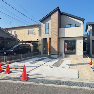 【外観】 | ☆JR可部駅まで徒歩15分☆可部南小学校まで徒歩９分☆可部中学校まで徒歩36分☆ノムラストア徒歩5分☆スパーク徒歩8分☆土地41坪☆前面道路4.5ｍ
