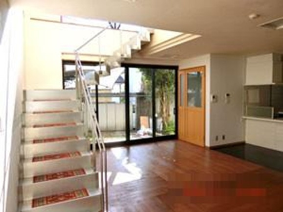 【居間・リビング】 | 高知市一宮中町２丁目