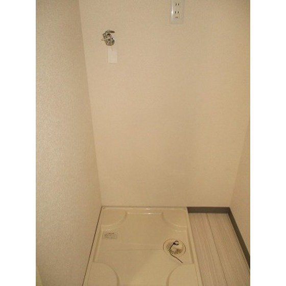 ファーストヴィレッジのその他|洗濯機置き場