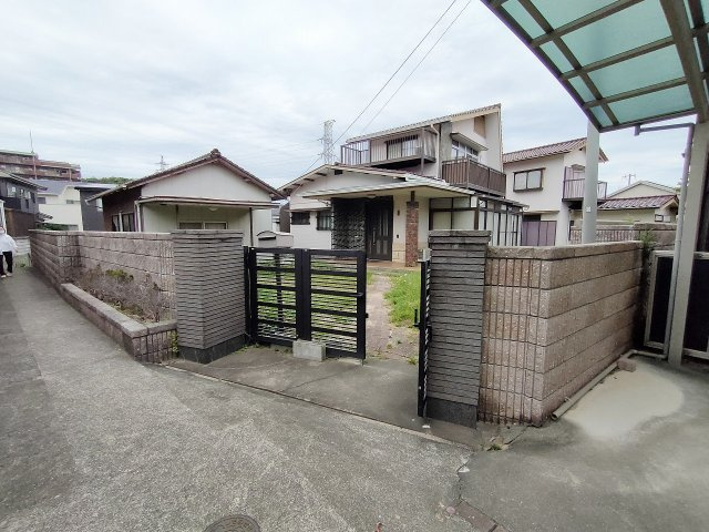 長府安養寺４丁目　中古住宅の外観