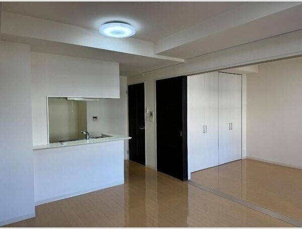 スカール桜城の居間・リビング