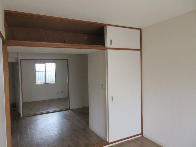 グレートサクシーの居間・リビング