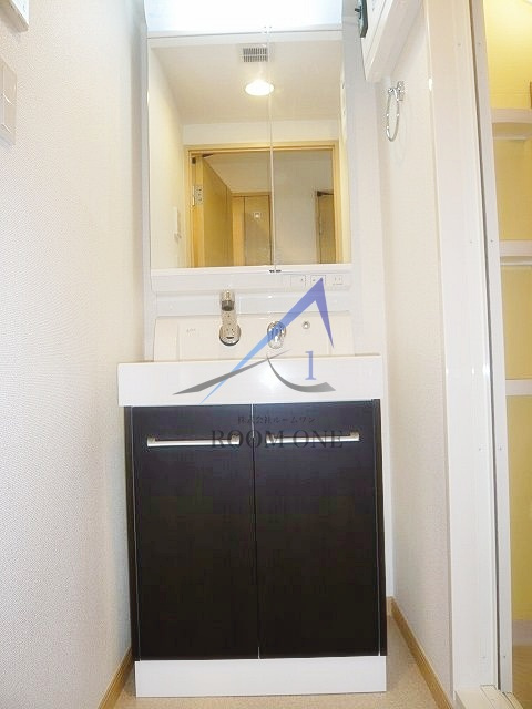 アンドルートの洗面所|洗面台です。