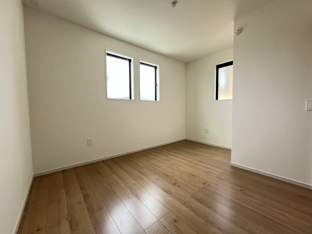 【子供部屋】 | 春日市白水ヶ丘2丁目4期　1号棟（全2棟） | 現地写真。