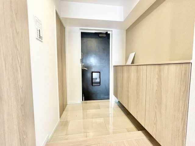 日光ハイツ香里第五の玄関|毎日通る玄関はこちらです