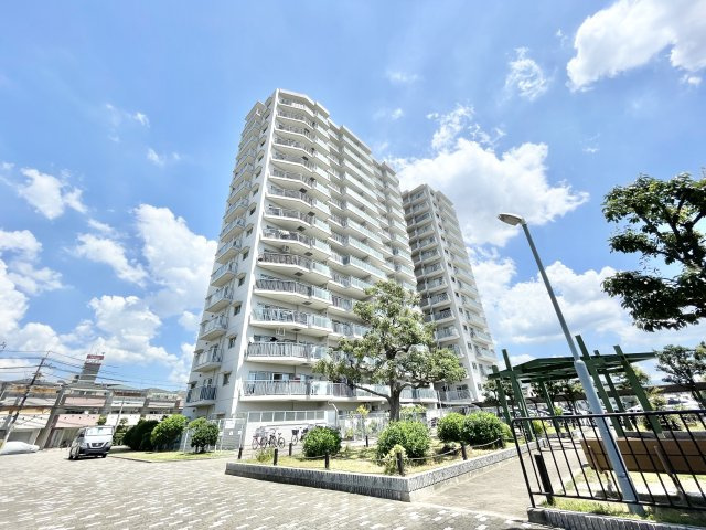 日光ハイツ香里第五の外観|外観もきれいです