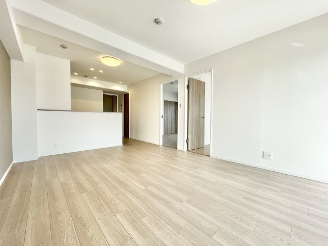 日光ハイツ香里第五の居間・リビング|リビングです