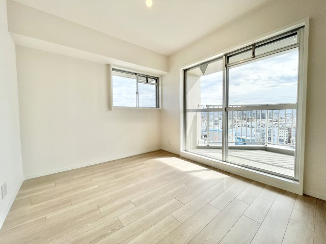 日光ハイツ香里第五の子供部屋|子供のお昼寝に使えるお部屋です