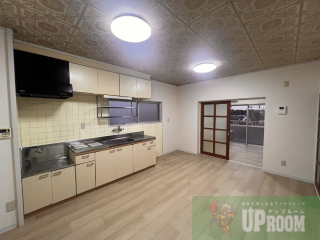 サンフラワーAハイツの居間・リビング