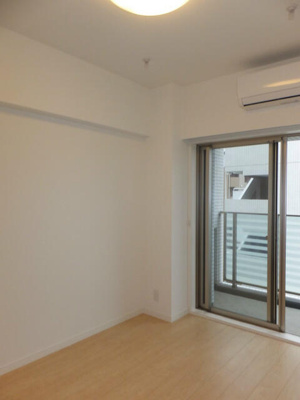 【居間・リビング】 | スカイコート蒲田ガーデン | ゆったり過ごせるリビングです