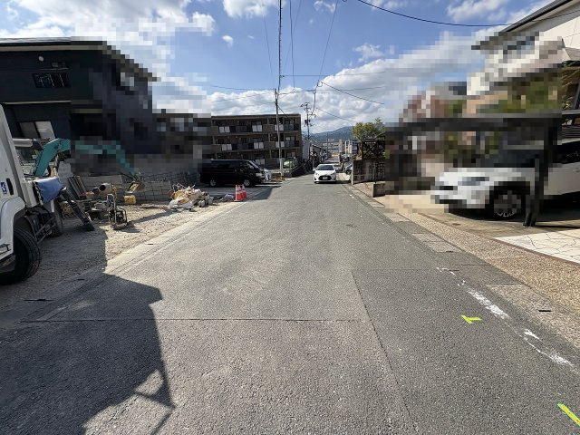 【その他】 | 春日市白水ヶ丘2丁目4期　2号棟（全2棟） | 現地写真。前面道路です。