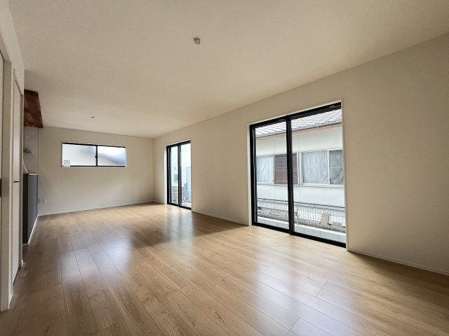 【内装】 | 春日市白水ヶ丘2丁目4期　2号棟（全2棟） | 施工例。施工例は完成時と異なる場合があります。