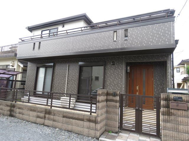 六軒町２丁目貸家の外観