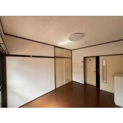 宮前ハイツの洋室