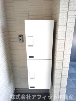 【その他共用部分】 | グランシャリオ東深津 | 宅配ボックス