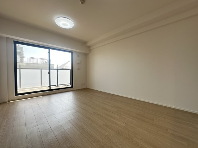 ワコーレ須磨ショアレーンの洋室