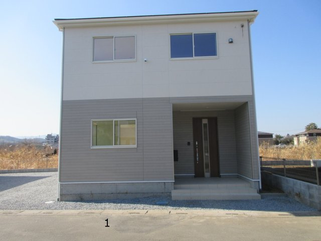 【仲介手数料無料】新築戸建　寄居町赤浜1086-1（全2棟）の前面道路含む現地写真