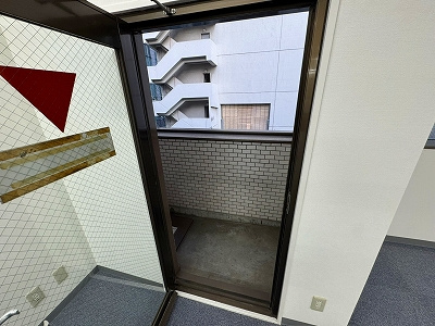 メディコ西新橋ビルのバルコニー