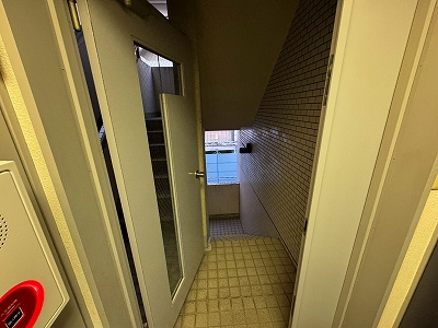 メディコ西新橋ビルのロビー