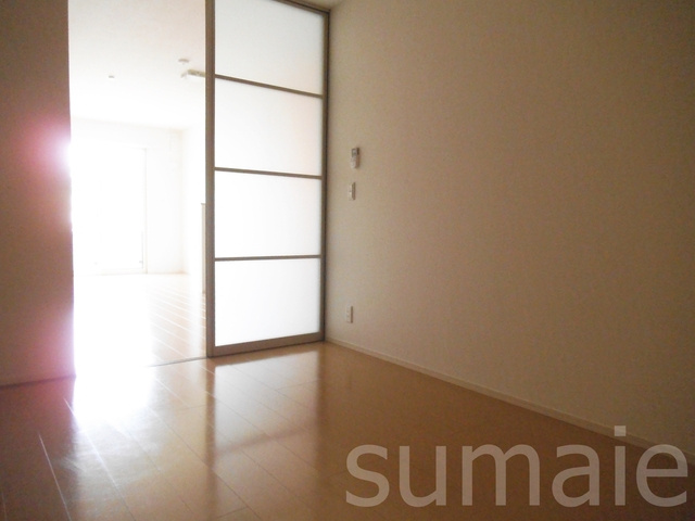 ソワーニュの寝室|洋室です☆