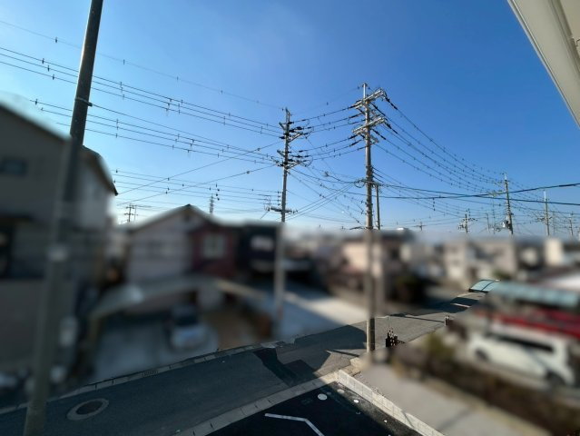 三木市末広　第10　１号棟の前面道路含む現地写真
