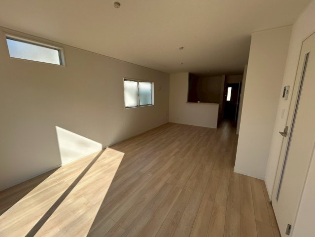 三木市末広　第10　１号棟の居間・リビング