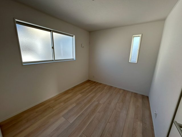 三木市末広　第10　１号棟の和室