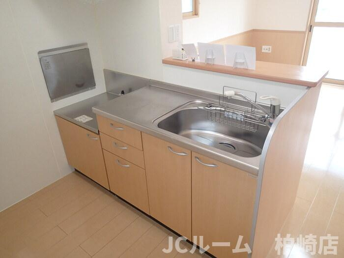 柏崎市大字藤井のアパートのキッチン