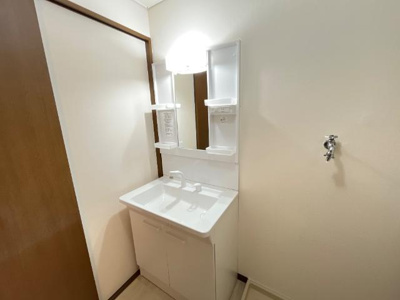 【洗面所】 | エバープラスパ（Ｅｖｅｒ　Ｐｒｏｓｐｅｒ） | シャンプードレッサー