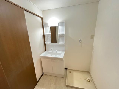 【洗面所】 | エバープラスパ（Ｅｖｅｒ　Ｐｒｏｓｐｅｒ） | 洗面所