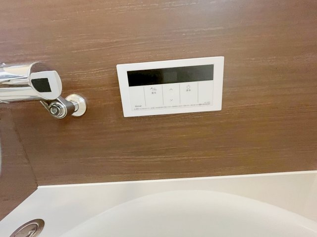 リバーコートの浴室|落ち着いた空間のお風呂です