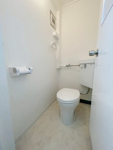 リバーコートのトイレ|ゆったりとした空間のトイレです