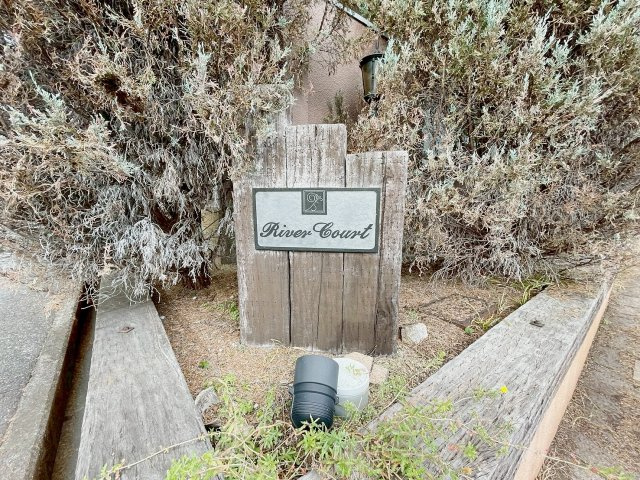 リバーコートの庭|簡単な家庭菜園も楽しめるお庭です