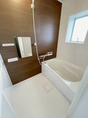 リバーコートの浴室|日々の疲れを癒すお風呂付です