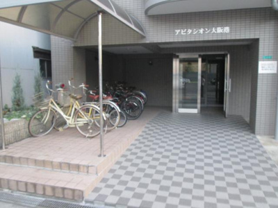 【エントランス】 | アビタシオン大阪港 | 落ち着いたエントランスです