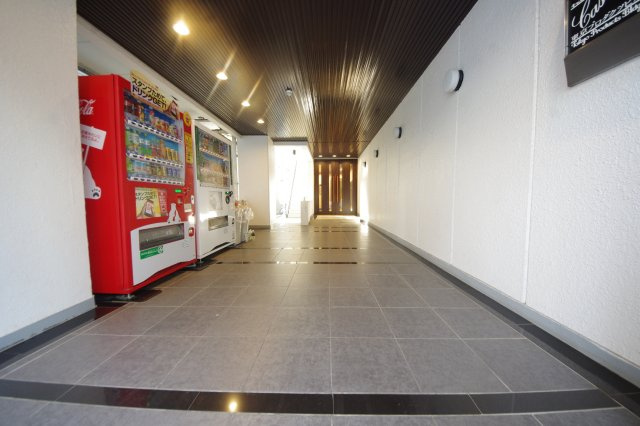 【エントランス】