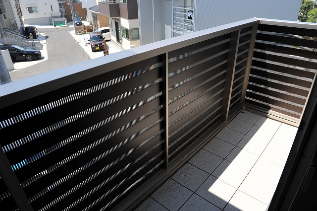 ルシェリア湘南のバルコニー