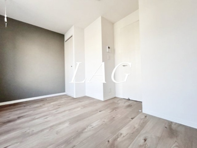 【居間・リビング】 | ノワール指扇 | 洋室のお部屋です。