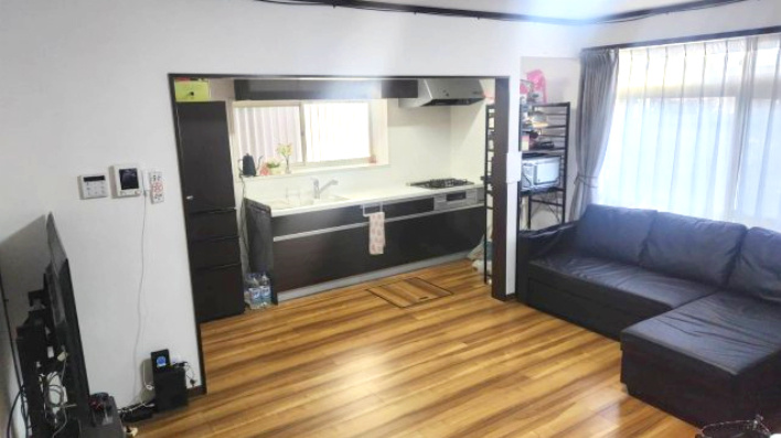 比企郡中古戸建　4年前水廻りリフォーム♪の居間・リビング