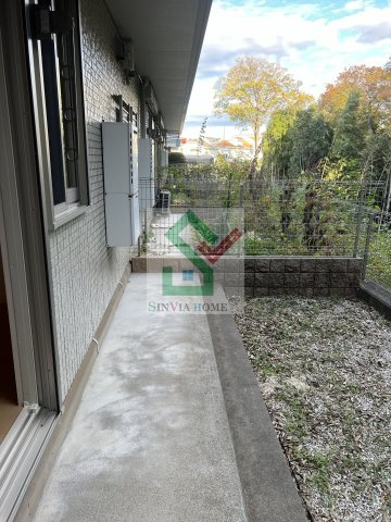 クローカスニイザAのバルコニー