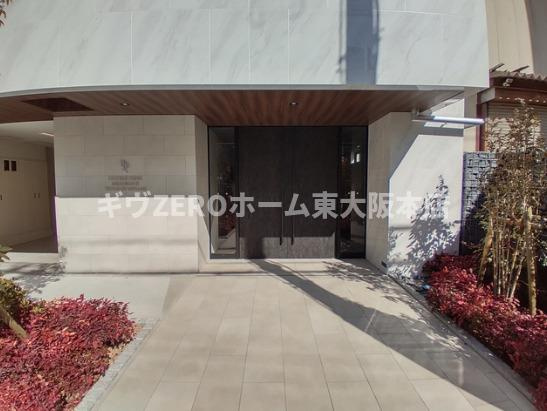 DOUBLE NINE RESIDENCE TENNOJIMINSMIのエントランス