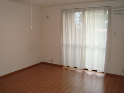 【寝室】 | 愛花夢 | 洋室2