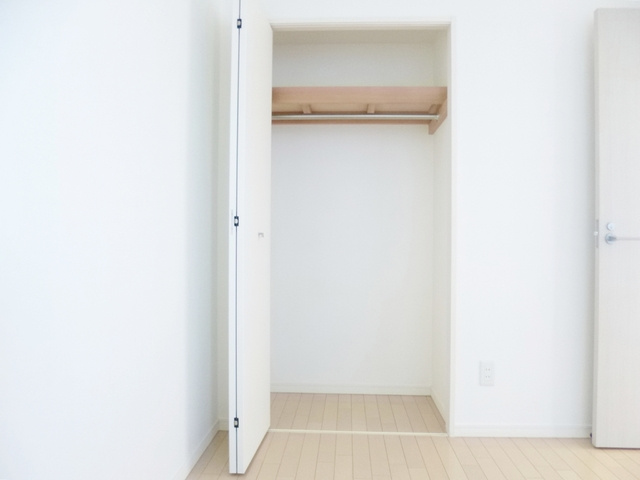 プリムヴェール西尾久の収納|クローゼットタイプ！