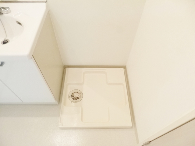 プリムヴェール西尾久の洗面所|脱衣所に洗濯機置場です！