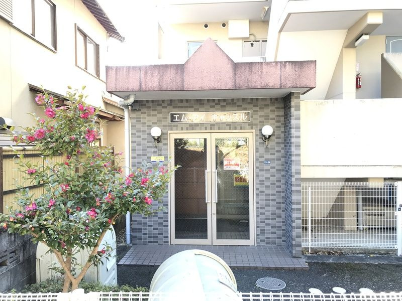 エムアイキャッスルのエントランス