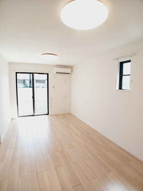 アイリス・Ⅲの居間・リビング|居室・リビング