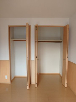 【洋室】 | メゾン・アンソレイユⅥ